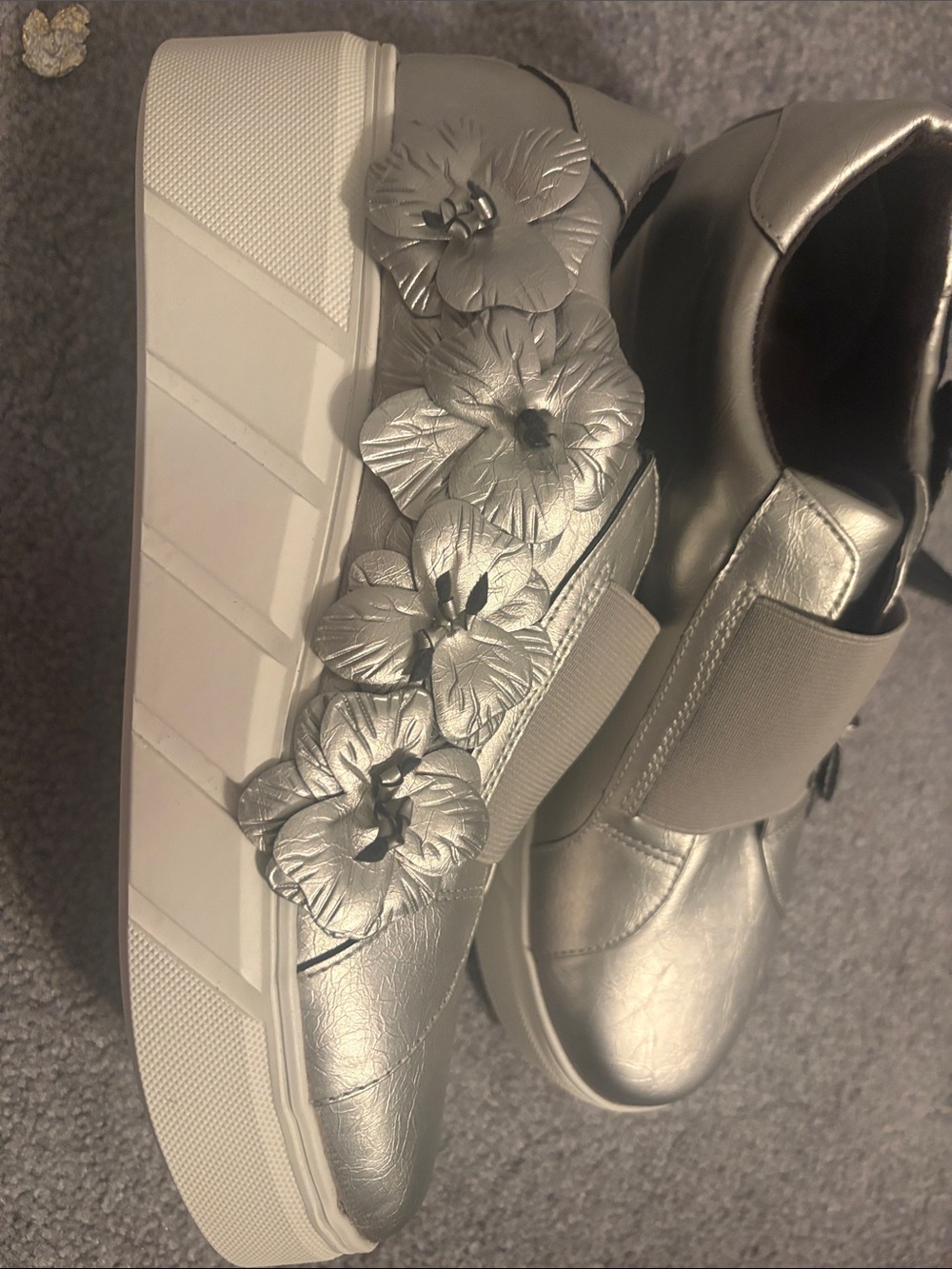 Charles David Metallic Silver Floral Slip-On Platform Sneakers